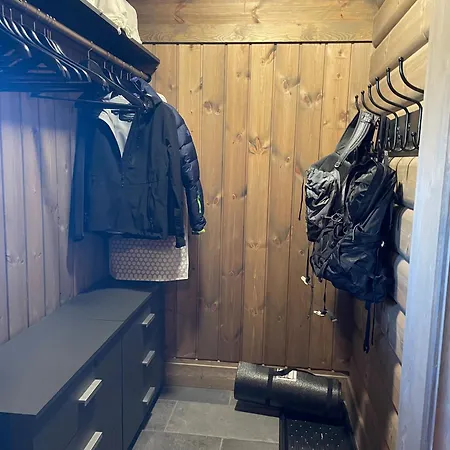 度假居 Fjellhytte Med 4 Soverom, Sauna, Peis Og Terrasse *