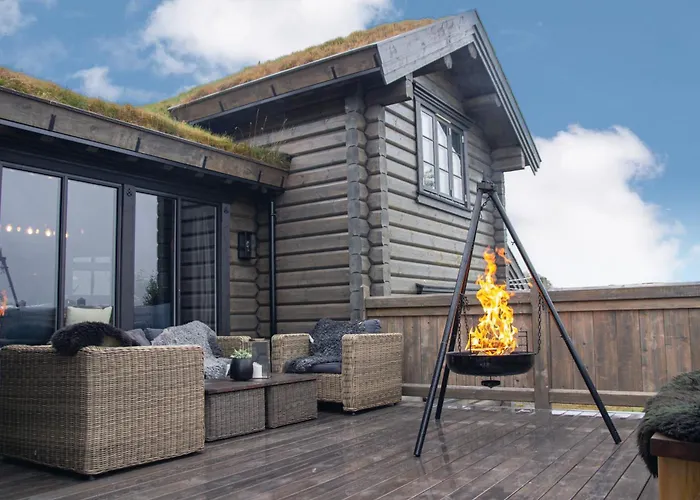 Fjellhytte Med 4 Soverom, Sauna, Peis Og Terrasse Beitostolen