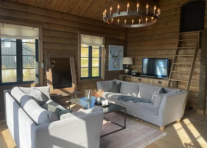 Fjellhytte Med 4 Soverom, Sauna, Peis Og Terrasse بيت للعطل