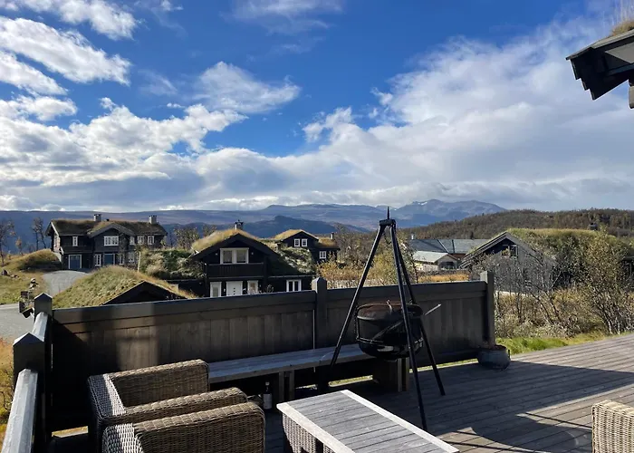 Fjellhytte Med 4 Soverom, Sauna, Peis Og Terrasse Beitostolen