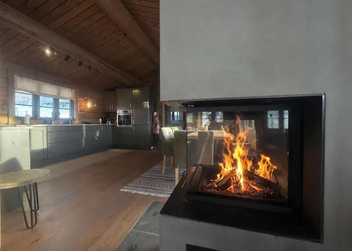 Fjellhytte Med 4 Soverom, Sauna, Peis Og Terrasse بيت للعطل Beitostolen